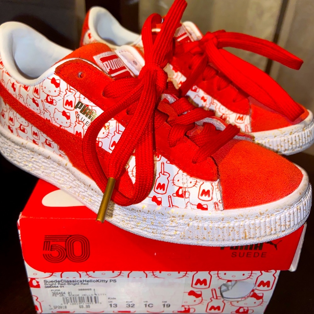 Hello Kitty Pumas (kids)